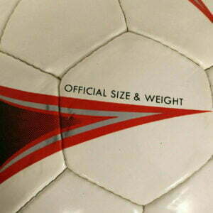 Football_Indpro_Dura_WhiteRed_5_Zoom