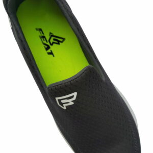 Shoes_Running_Feat_MicroMCS1_Grey_Zoom